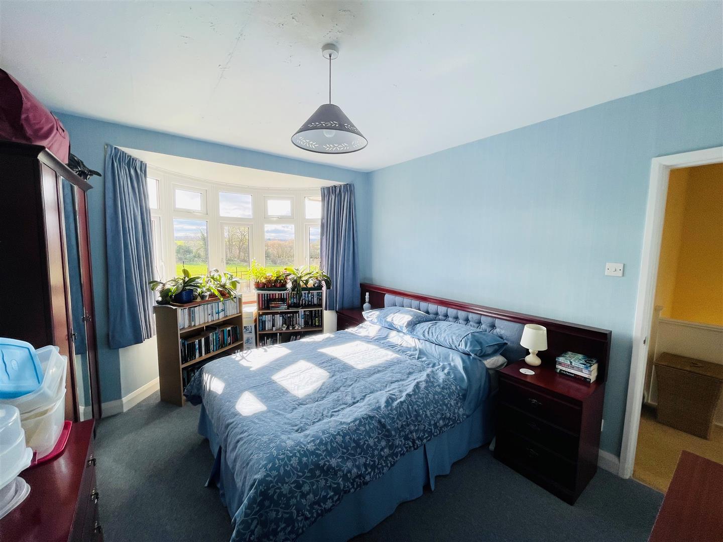 Beanacre, Melksham Lock and Key